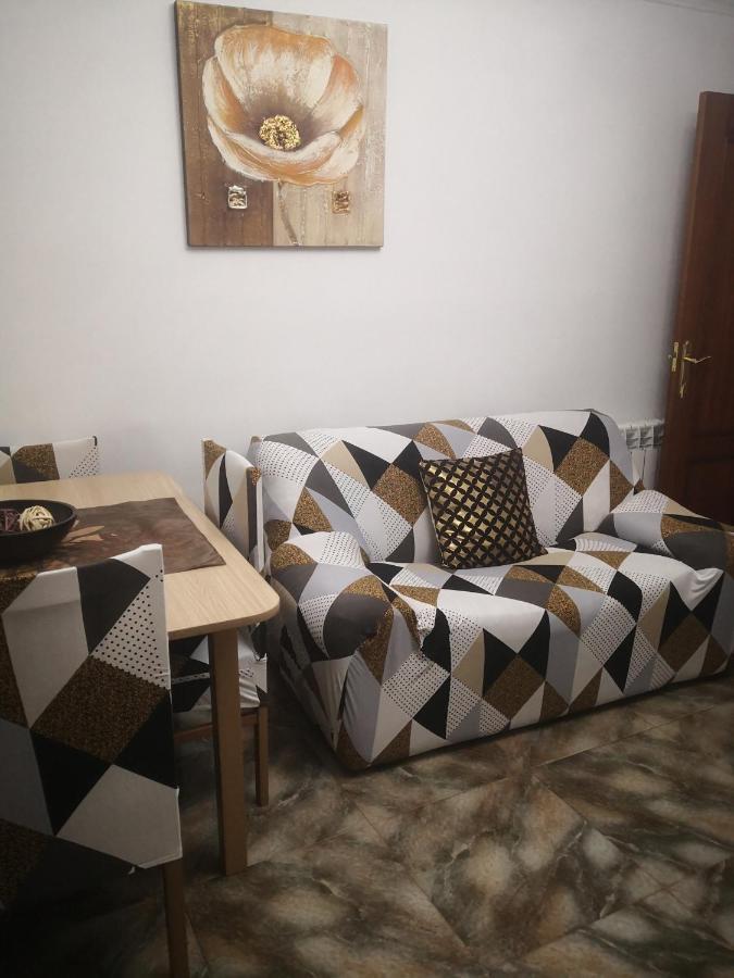 Sanvar Apartment อัลมาโกร ภายนอก รูปภาพ