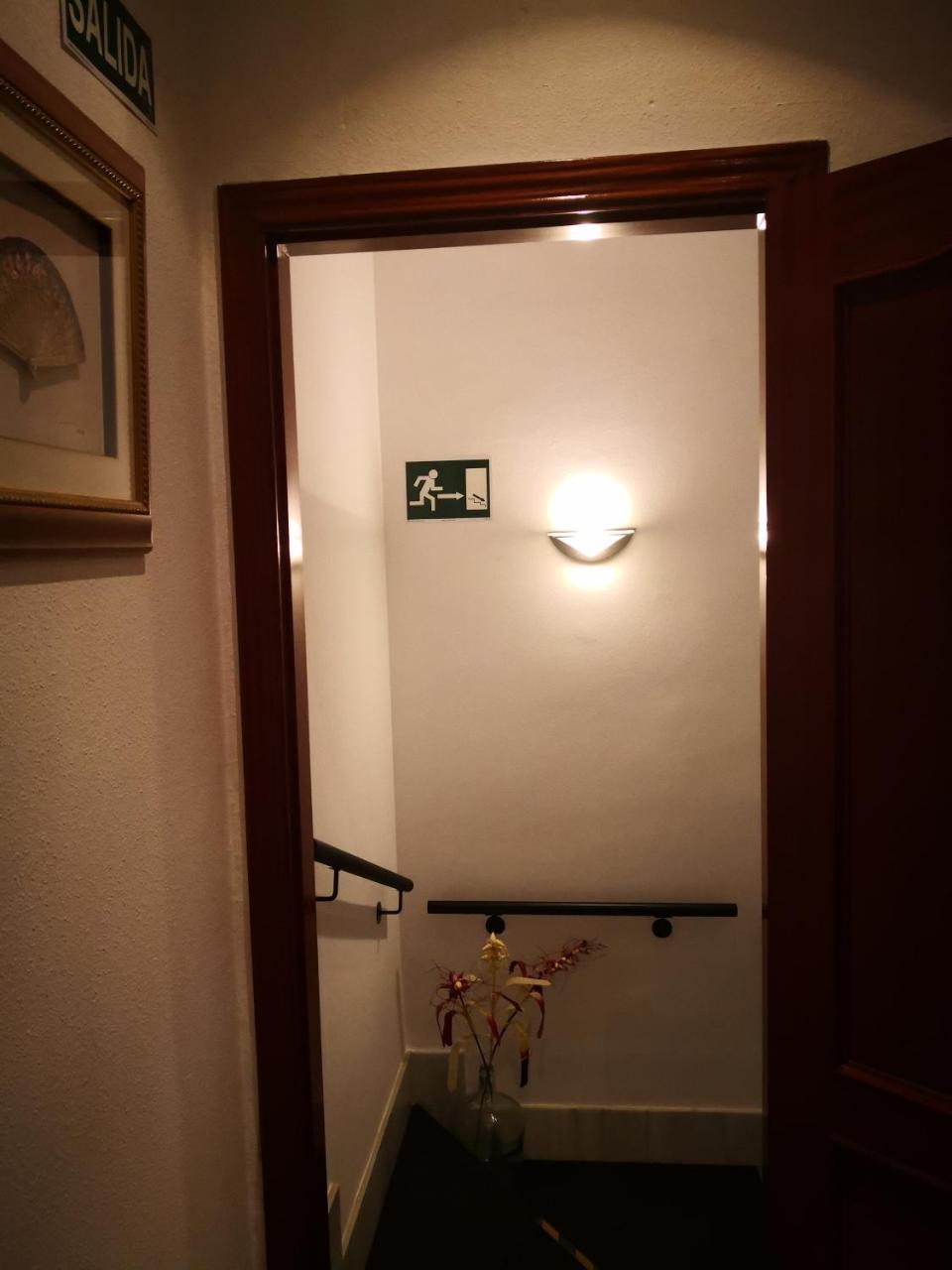 Sanvar Apartment อัลมาโกร ภายนอก รูปภาพ