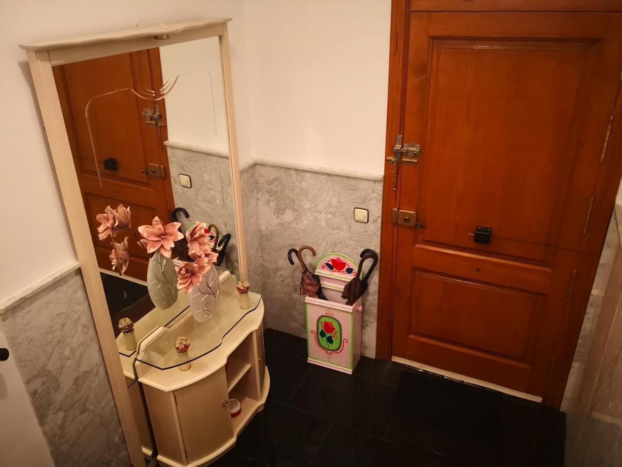 Sanvar Apartment อัลมาโกร ภายนอก รูปภาพ