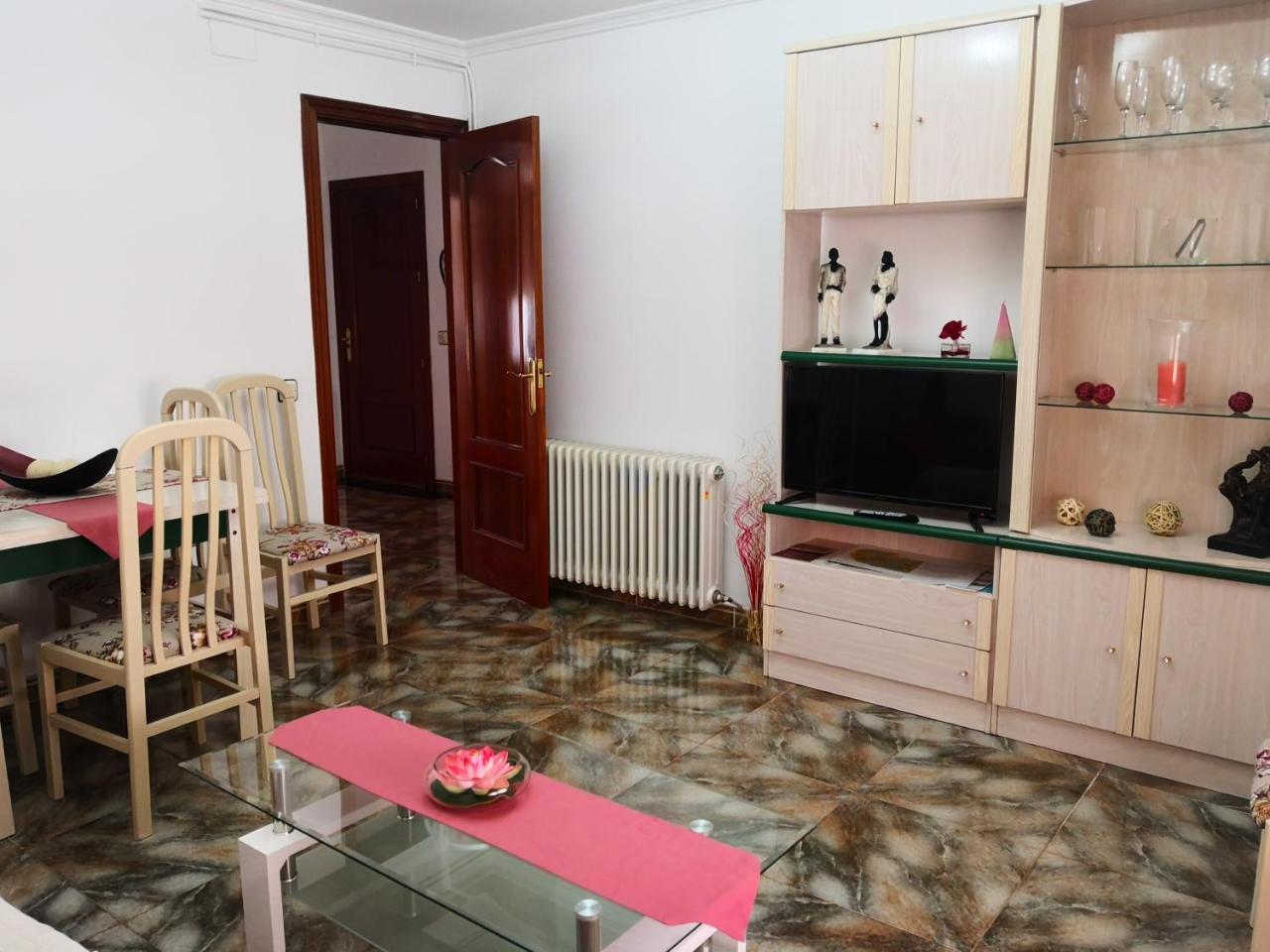 Sanvar Apartment อัลมาโกร ภายนอก รูปภาพ