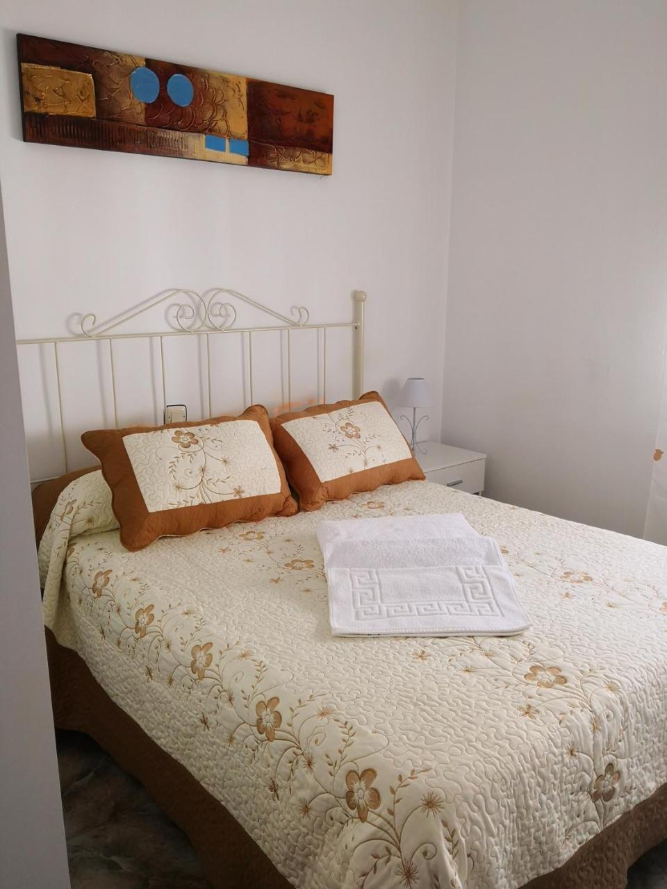 Sanvar Apartment อัลมาโกร ภายนอก รูปภาพ